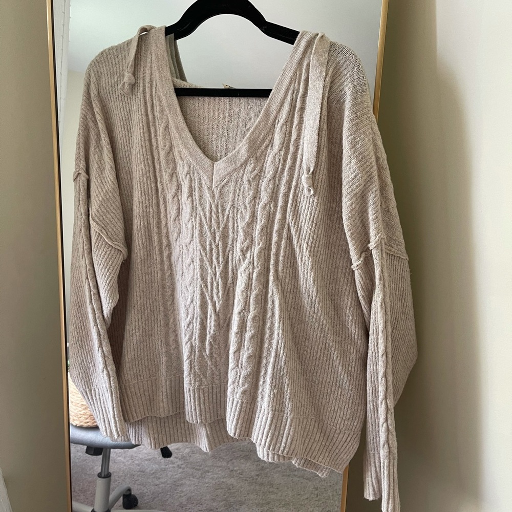 Lightweight Hoodie Sweater